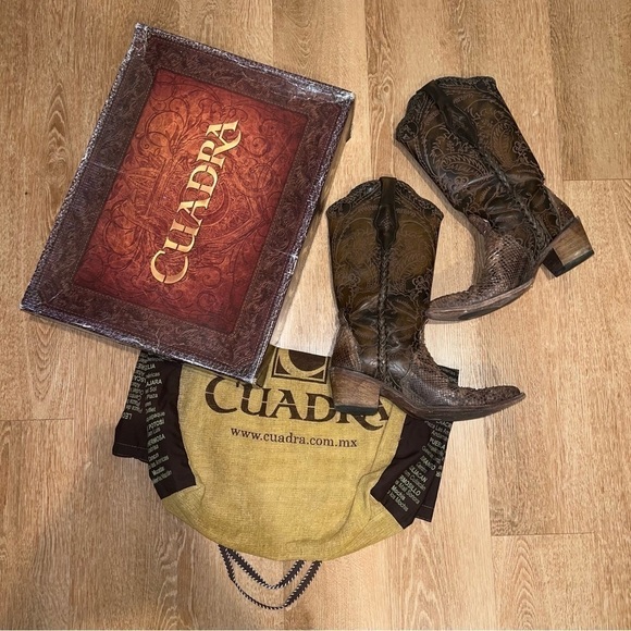 cuadra Shoes - SNAKESKIN COWBOY BOOTS SIZE 7.5